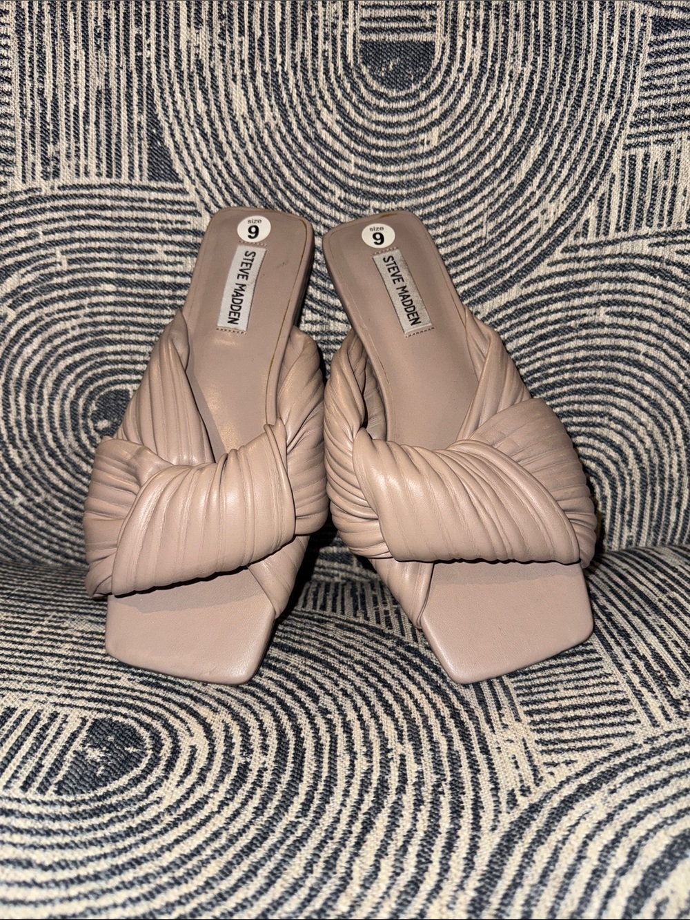 Steve Madden Beige Knotted Slide Sandals Sz 9 Business Vacation Boho